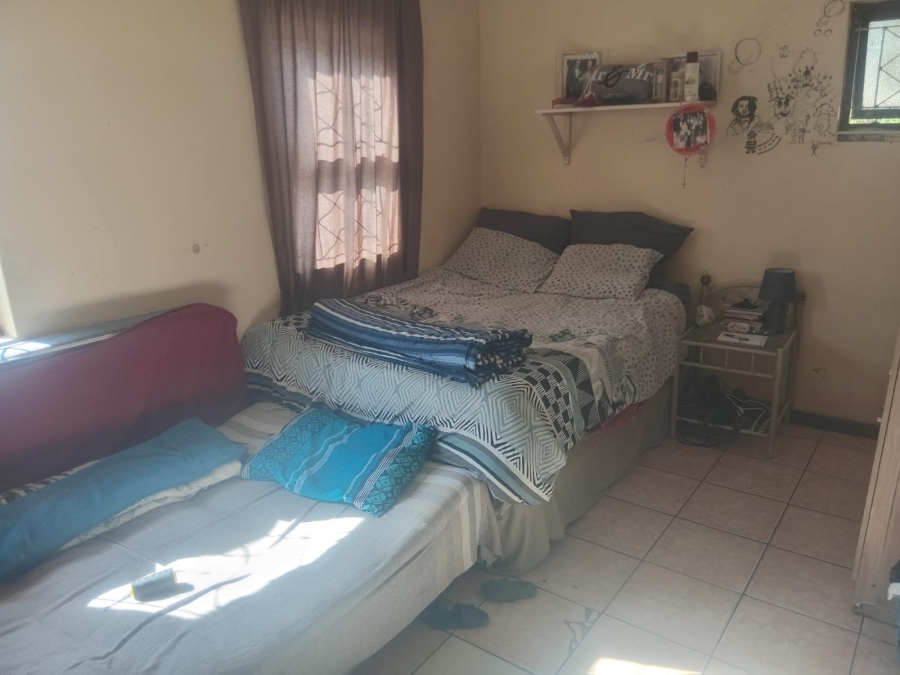 To Let 4 Bedroom Property for Rent in Buffalo Flats Eastern Cape